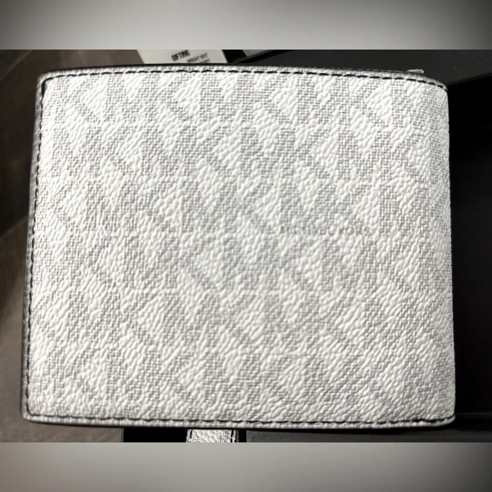 Michael Kors Bright White Keychain and Wallet Set